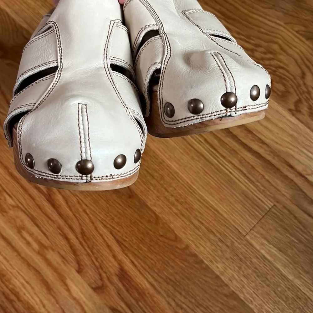 New Free People Libra studded clogs size 10 US 40 EU or 7 US 37 EU or 38 EU 8 US
